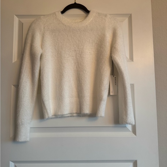 Bailey 44 Soft Cream Crew Neck Sweater - Picture 1 of 2